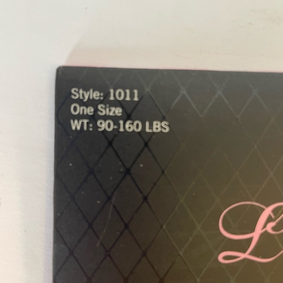 Leg Avenue nude thigh highs nylons OS NWT - Picture 2 of 5